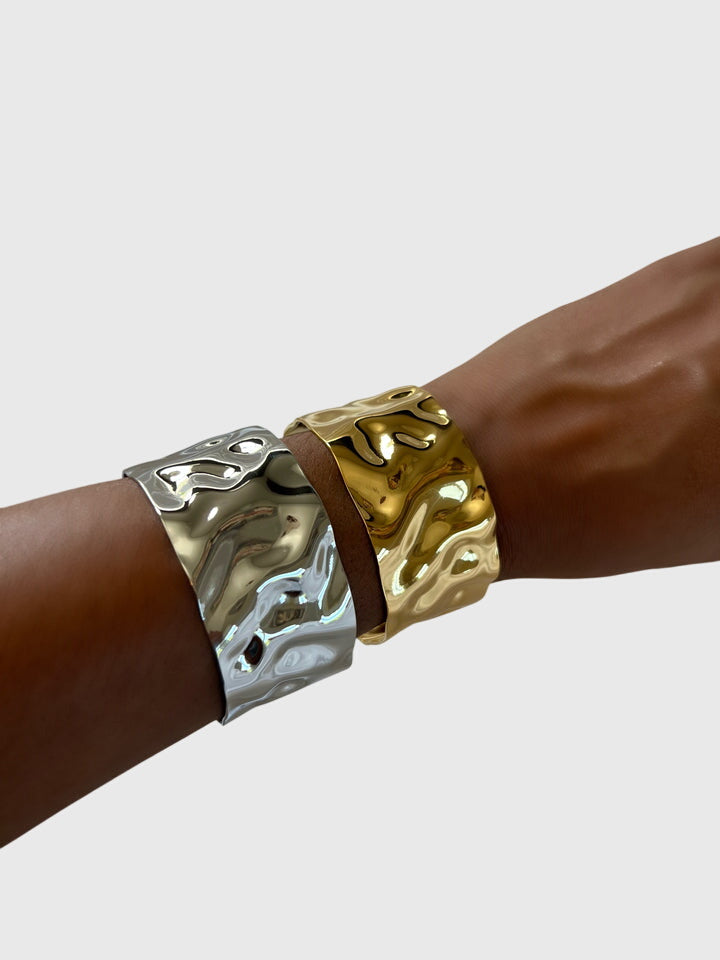 Audria™ | Hammered Bracelet