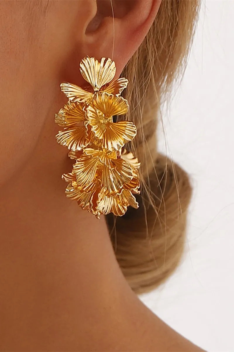 Hadira™ | C-Shaped Floral Earrings