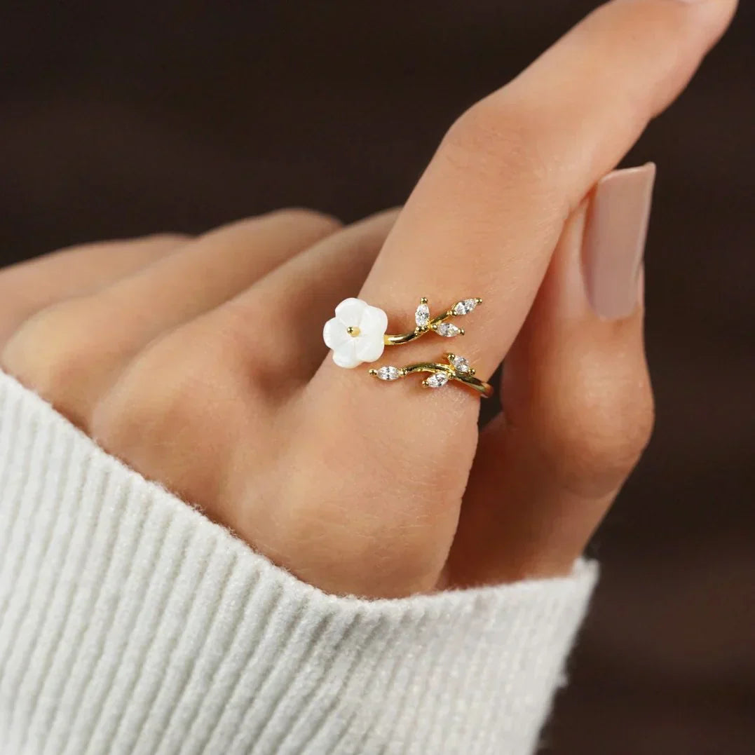 Kailira™ | Blossom Ring
