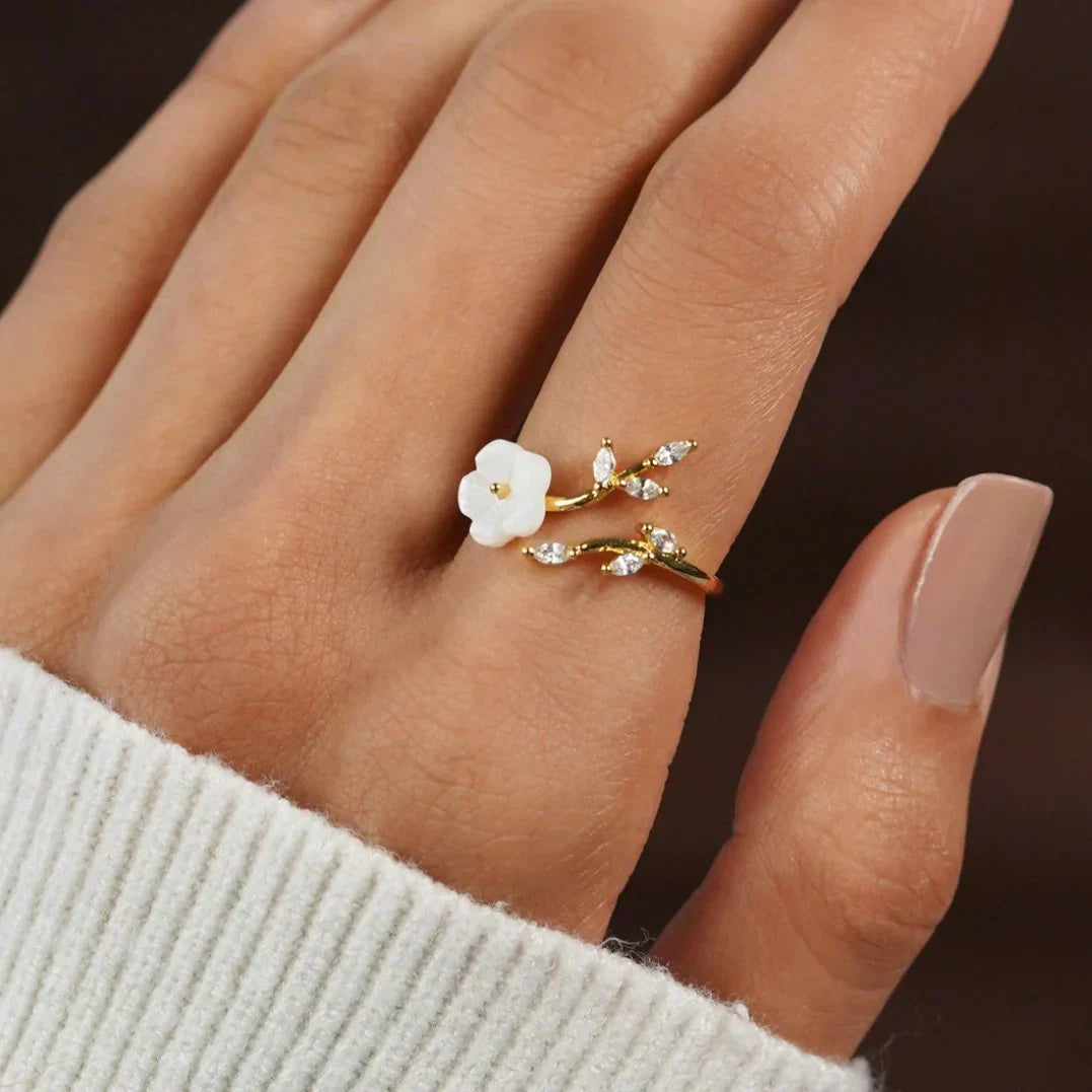 Kailira™ | Blossom Ring